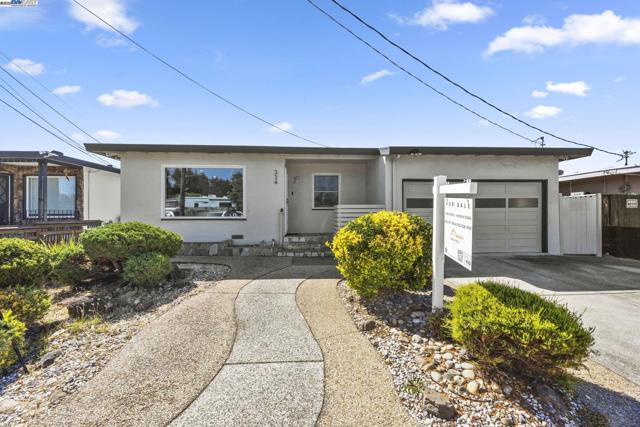 334 Oxford Street, Hayward CA: https://media.crmls.org/mediaz/a335626f-0a16-4119-893c-f701b468283d.jpg
