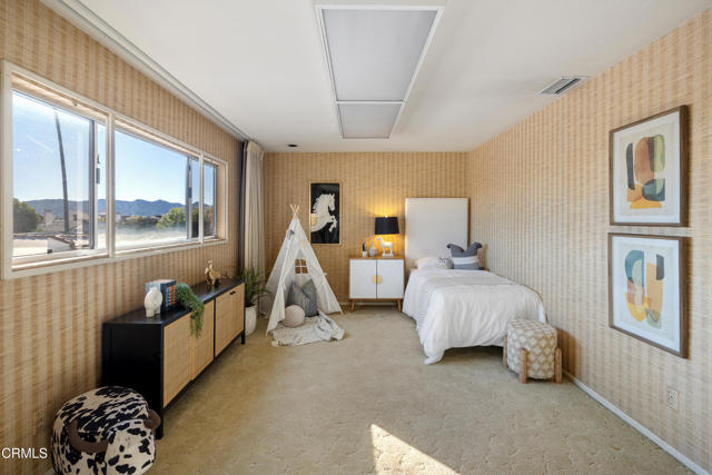 Detail Gallery Image 40 of 52 For 1400 Valley View Rd #1,  Glendale,  CA 91202 - 4 Beds | 3/1 Baths