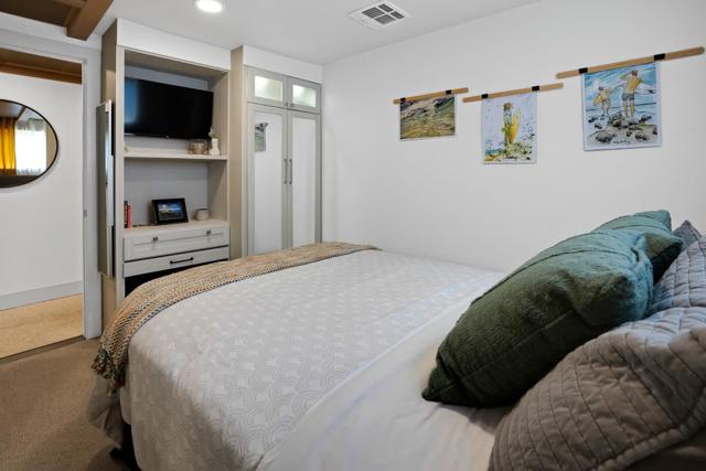 2395 Delaware Avenue, Santa Cruz CA: https://media.crmls.org/mediaz/a335d93d-027e-4380-85cd-829a709140b8.jpg