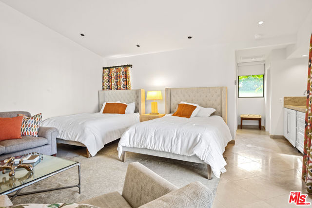 70461 Boothill Road, Rancho Mirage CA: https://media.crmls.org/mediaz/a335dad1-daef-4461-b154-be4b818322c9.jpg