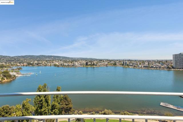 1555 Lakeside Dr, Oakland CA: https://media.crmls.org/mediaz/a336016a-e95f-483d-93f3-f816c5914e9e.jpg