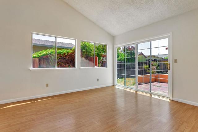 149 Drytown Court, Vallejo CA: https://media.crmls.org/mediaz/a33781e7-bc4d-4554-afe2-d070b1c06dce.jpg