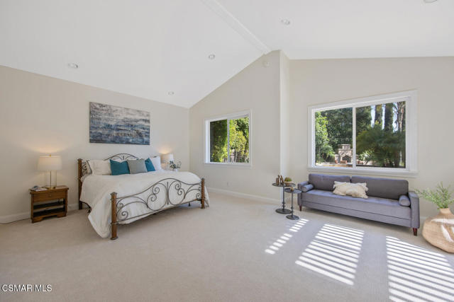 758 Camino Dos Rios, Thousand Oaks CA: https://media.crmls.org/mediaz/a337829b-6de9-49de-969c-fd6bd89709d8.jpg