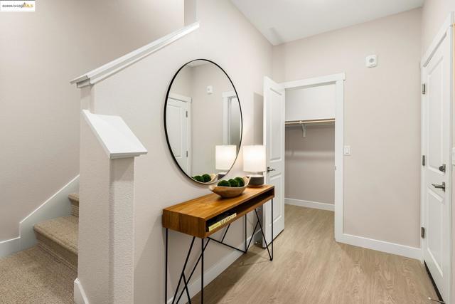 28976 Parkwood Lane, Hayward CA: https://media.crmls.org/mediaz/a33895e4-4a82-4ab5-a681-089166111c19.jpg