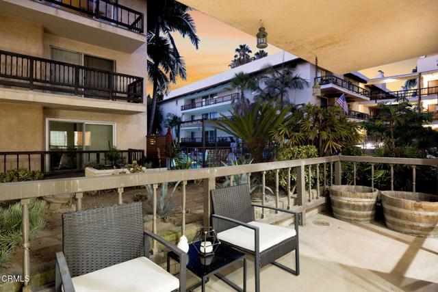 1127 E Del Mar Avenue, Pasadena CA: https://media.crmls.org/mediaz/a338a610-1049-4804-9882-4ae2dfb16dcf.jpg