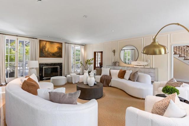 2181 Parkside Avenue, Hillsborough CA: https://media.crmls.org/mediaz/a33a19ff-efd0-49d4-abd4-8de6c372ad78.jpg