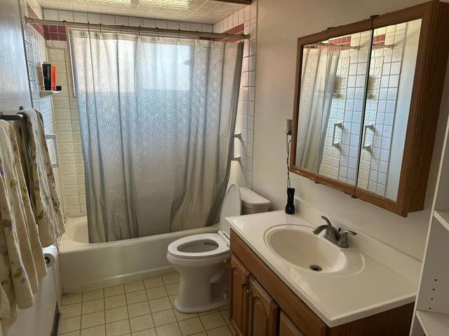 10046 Endfield Way, San Jose CA: https://media.crmls.org/mediaz/a33ab4a1-b5b7-4d26-942f-3ef8568a49bb.jpg
