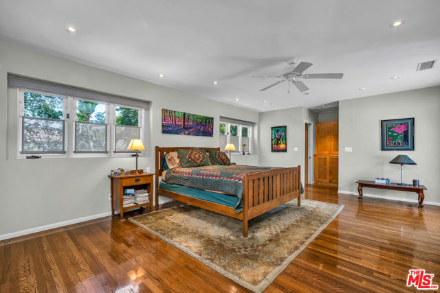 3275 Dos Palos Drive, Los Angeles CA: https://media.crmls.org/mediaz/a33ba4b2-679c-403a-8618-0394fa360d14.jpg
