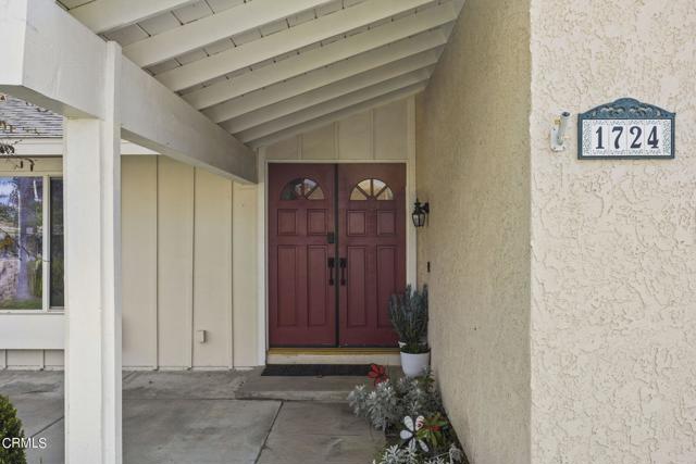 Detail Gallery Image 4 of 42 For 1724 E Wexford Cir, Simi Valley,  CA 93065 - 3 Beds | 2 Baths