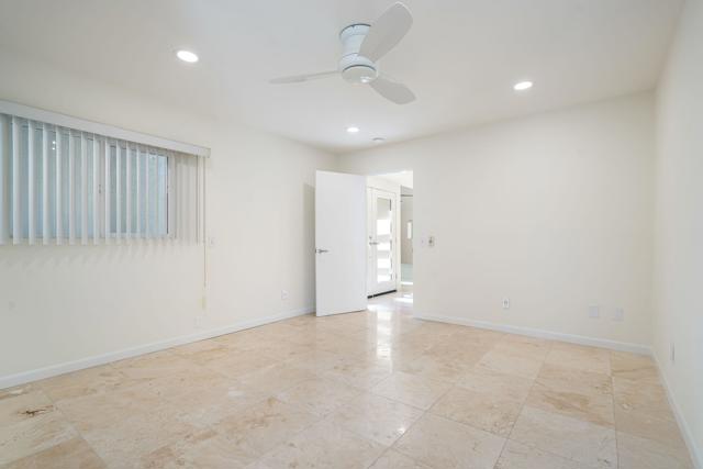 72928 Tamarisk Street, Palm Desert CA: https://media.crmls.org/mediaz/a33cd6a2-51ea-4f24-b612-4f1961ece1c5.jpg