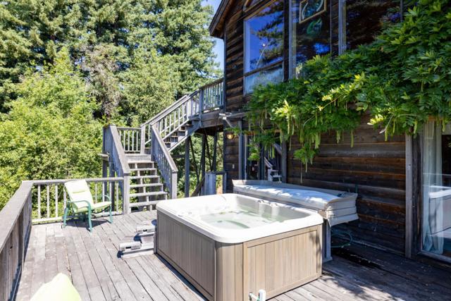 994 Laurel Grove Drive, Soquel CA: https://media.crmls.org/mediaz/a33d0716-bc6c-4ed3-952c-95e364b3eb3e.jpg