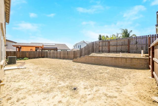 4535 Bitter Street, Antioch CA: https://media.crmls.org/mediaz/a33d3d7d-1a41-4f8c-939f-6af0c13b309e.jpg