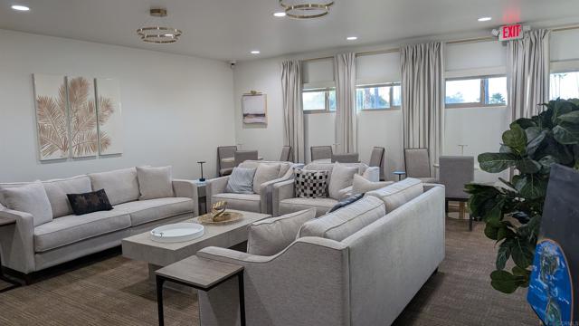 Detail Gallery Image 5 of 48 For 7315 San Luis St #235,  Carlsbad,  CA 92011 - 2 Beds | 2 Baths