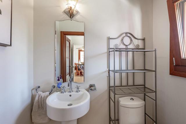 19740 GLEN BRAE Drive, Saratoga CA: https://media.crmls.org/mediaz/a33e5f35-6772-45cd-8fd7-abb3767a19d2.jpg
