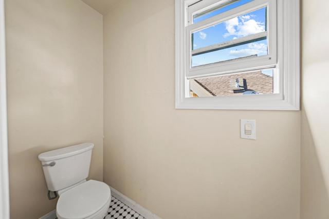 551 Washington Street, Santa Clara CA: https://media.crmls.org/mediaz/a33ec125-826b-4d64-8f2e-8859f7ac5023.jpg