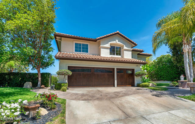 213 Heath Meadow Court, Simi Valley CA: https://media.crmls.org/mediaz/a33eccf5-02f0-4066-8150-d8695eeefeb3.jpg