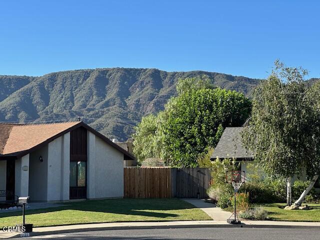 1120 Sunnyglenn Avenue, Ojai CA: https://media.crmls.org/mediaz/a33f3645-8b02-40cf-b950-3312aee166a6.jpg