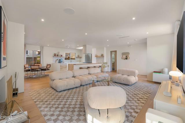 Detail Gallery Image 6 of 30 For 6919 La Presa Dr, San Gabriel,  CA 91775 - 3 Beds | 3 Baths