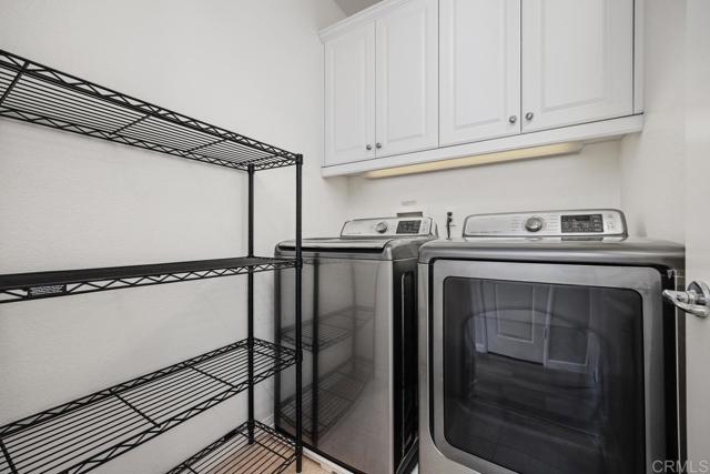 4016 Lake Shore Lane, Fallbrook CA: https://media.crmls.org/mediaz/a341977f-ae90-442e-aaea-699281078e6f.jpg