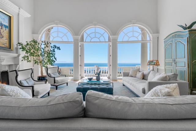 112 Holiday Drive, La Selva Beach CA: https://media.crmls.org/mediaz/a343cdac-c8c8-42e8-a756-4c1688a31c41.jpg