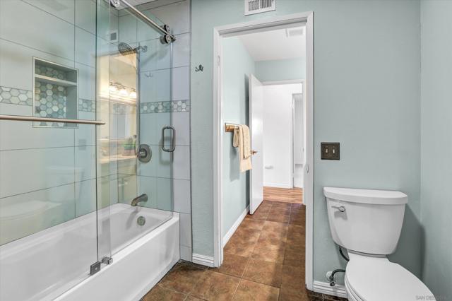 12661 Cijon st, San Diego CA: https://media.crmls.org/mediaz/a3443b97-899a-4613-86ae-13bae7332068.jpg