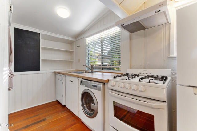 Detail Gallery Image 32 of 43 For 2242 Cooley Pl, Pasadena,  CA 91104 - 3 Beds | 2 Baths