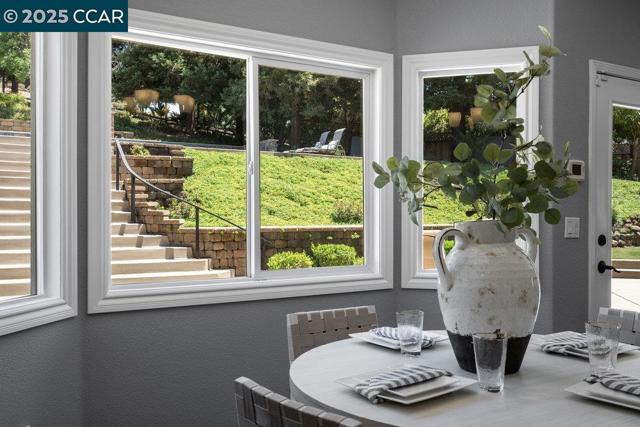 825 Bertram St, Walnut Creek CA: https://media.crmls.org/mediaz/a344c494-eb8b-4f57-b867-033f09fa5849.jpg