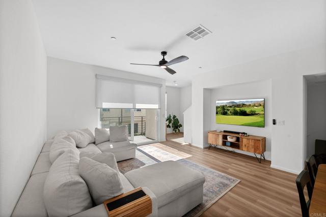 Detail Gallery Image 13 of 65 For 5485 Seacliff Pl #106,  San Diego,  CA 92154 - 3 Beds | 2 Baths