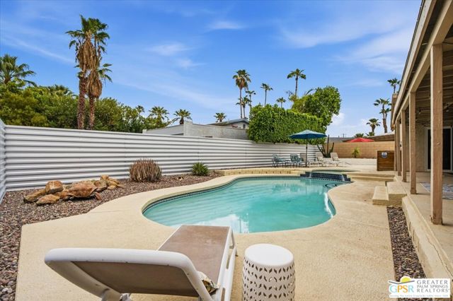 965 S Nueva Vista Drive, Palm Springs, CA 92264