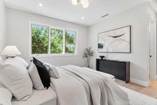 17119 Crescent Drive, Los Gatos CA: https://media.crmls.org/mediaz/a34519fc-f915-47b8-b014-0f5091f4ff4c.jpg