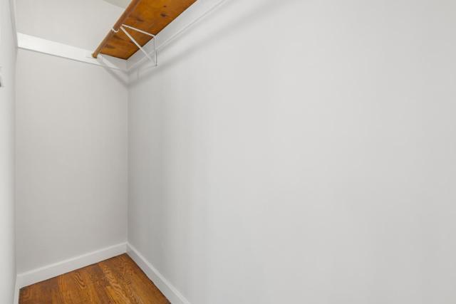 189 Lee Avenue, San Francisco CA: https://media.crmls.org/mediaz/a3461a0f-3509-4890-86a7-6c33ab28f2f9.jpg