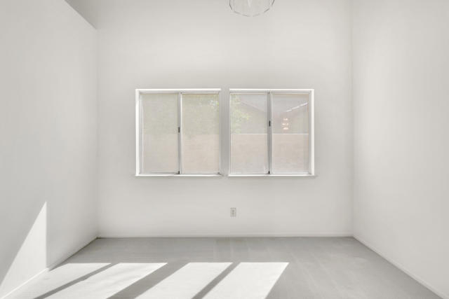 40180 Eastwood Lane, Palm Desert CA: https://media.crmls.org/mediaz/a346f443-2aab-43ea-bfbc-eb19def82ea9.jpg