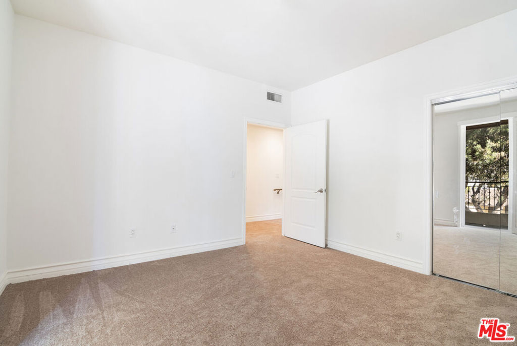 MLS #25626721 image #32