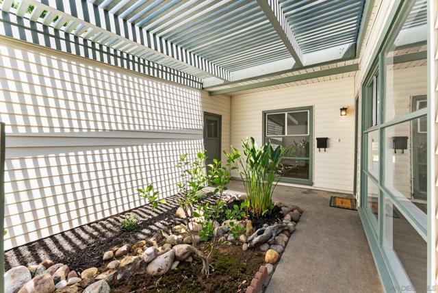 3631 Wagner Pl, San Diego CA: https://media.crmls.org/mediaz/a347a8e4-f7ce-4a2d-8184-202a527ca117.jpg