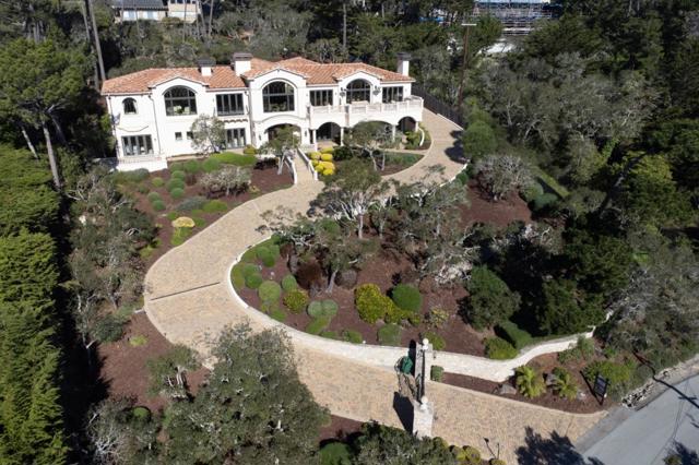 1519 Riata Road, Pebble Beach CA: https://media.crmls.org/mediaz/a348e914-0693-4988-8b37-0783c74200e5.jpg