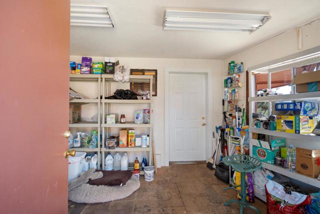 20101 Panoche Road, Paicines CA: https://media.crmls.org/mediaz/a34a98bb-107f-4357-9727-d9ba126179a3.jpg