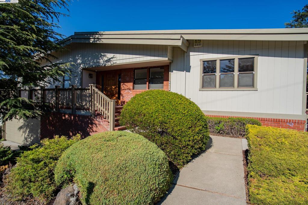 4732 Mira Vista Drive