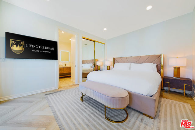 10502 Yellow Hill Road, Malibu CA: https://media.crmls.org/mediaz/a34c53cb-9f0b-45b9-8e2f-f2e3990084a5.jpg