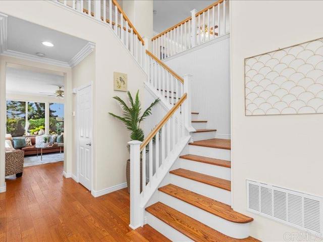 2381 Avenida Helecho, Carlsbad CA: https://media.crmls.org/mediaz/a34e35e0-4e2e-49c4-8a87-78fac81aa845.jpg