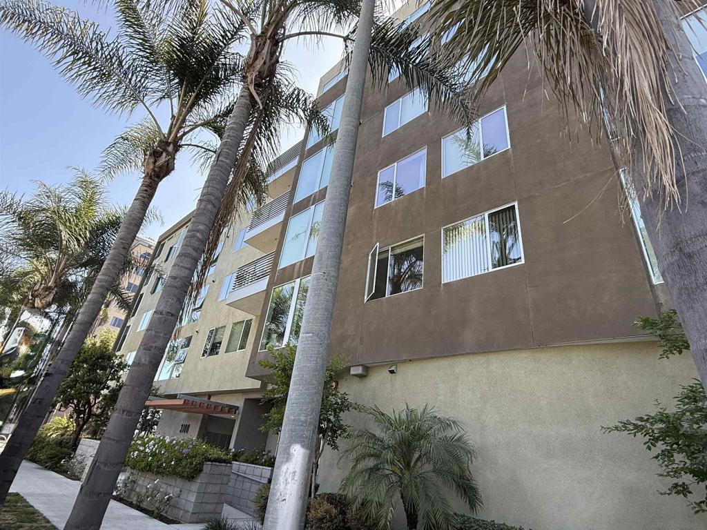 3100 6th Ave - photo 2