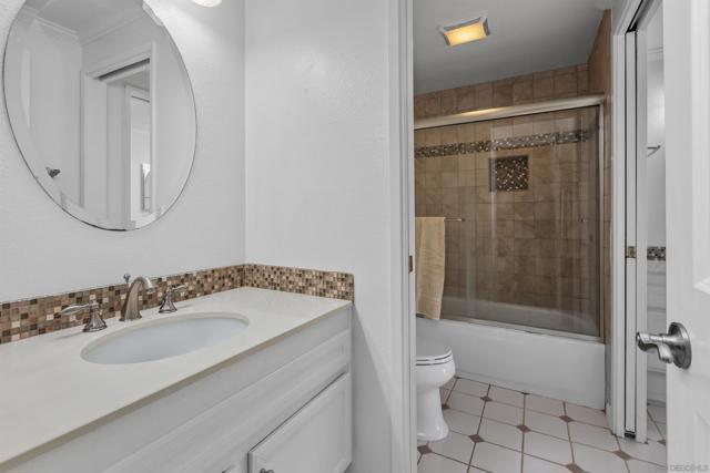9530 Whellock Way, San Diego CA: https://media.crmls.org/mediaz/a34e8d25-5138-44ed-a577-b851ad3bf997.jpg