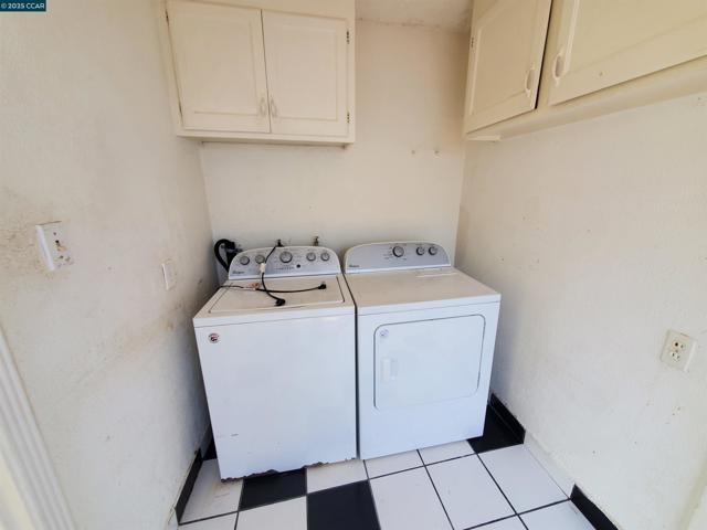 766 38Th St, Richmond CA: https://media.crmls.org/mediaz/a34ea756-7d20-4b8b-856f-43b830553df9.jpg