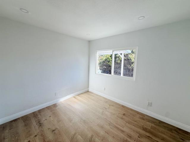 Detail Gallery Image 3 of 21 For 8968 Winter Gardens Blvd #4,  Lakeside,  CA 92040 - 3 Beds | 2 Baths