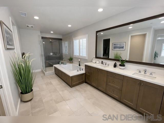 751 Merit Dr, San Marcos CA: https://media.crmls.org/mediaz/a35046a6-8038-4b48-923f-478f980321c8.jpg