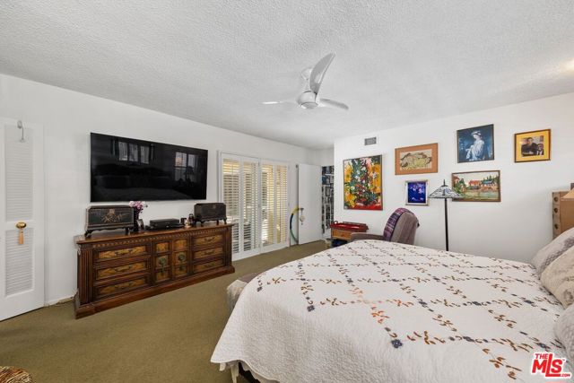 5550 W 63rd Street, Los Angeles CA: https://media.crmls.org/mediaz/a350a6e7-ea12-424b-b531-c2e751043846.jpg
