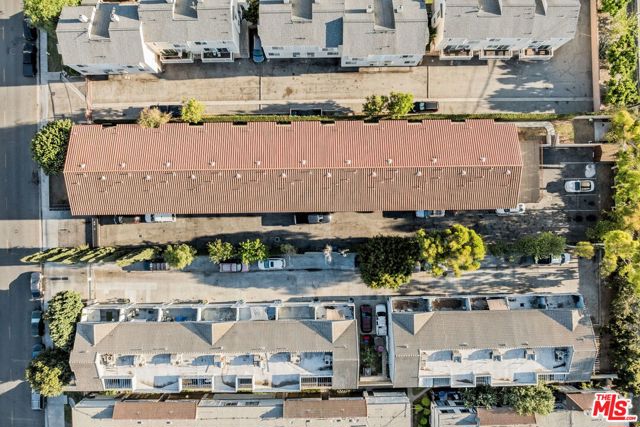 21925 Belshire Avenue, Hawaiian Gardens CA: https://media.crmls.org/mediaz/a350ac48-271e-420f-9a6d-87097ccf377d.jpg