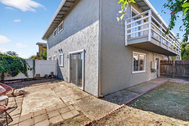 18848 Eisenhower Street, Salinas CA: https://media.crmls.org/mediaz/a350cb39-66dd-44b3-a93c-62d200326575.jpg