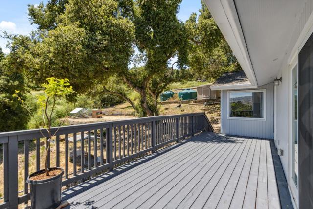 26045 Toro Road, Salinas CA: https://media.crmls.org/mediaz/a350def2-5d8c-457f-aca3-46d3ec453afb.jpg