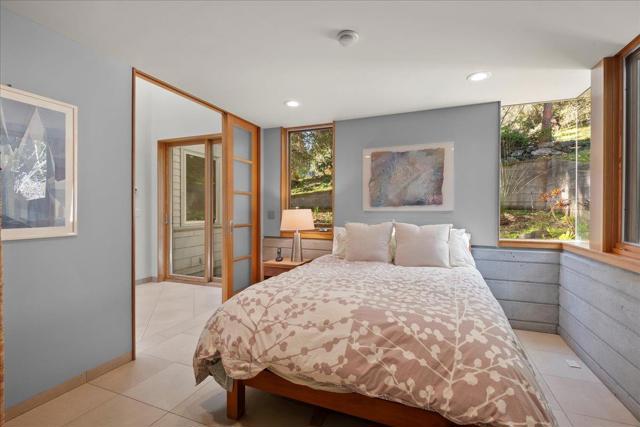 28140 Story Hill Lane, Los Altos Hills CA: https://media.crmls.org/mediaz/a351d3e4-7195-4df4-b4f7-eb4dd9125ccd.jpg
