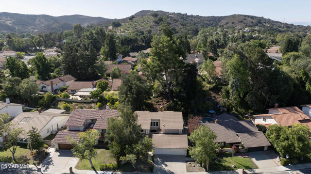 681 Triunfo Canyon Road, Westlake Village CA: https://media.crmls.org/mediaz/a3532a17-f370-453b-bc5a-37546f2c7efd.jpg